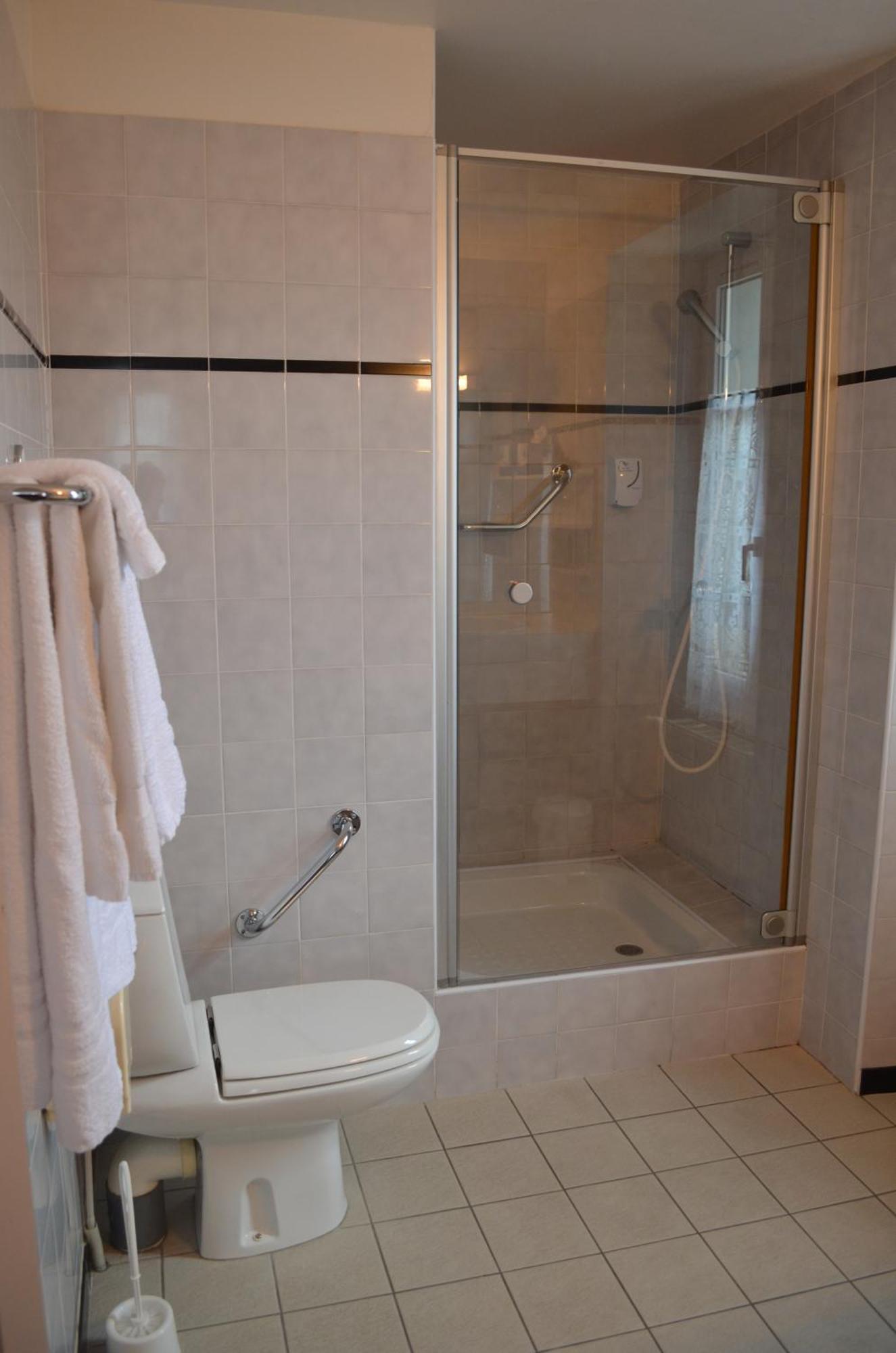 סנט פייר דה שארטרוז Hotel Le Beau Site חדר תמונה